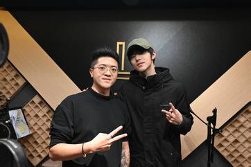 张庭睿 · LA Studio录制现场